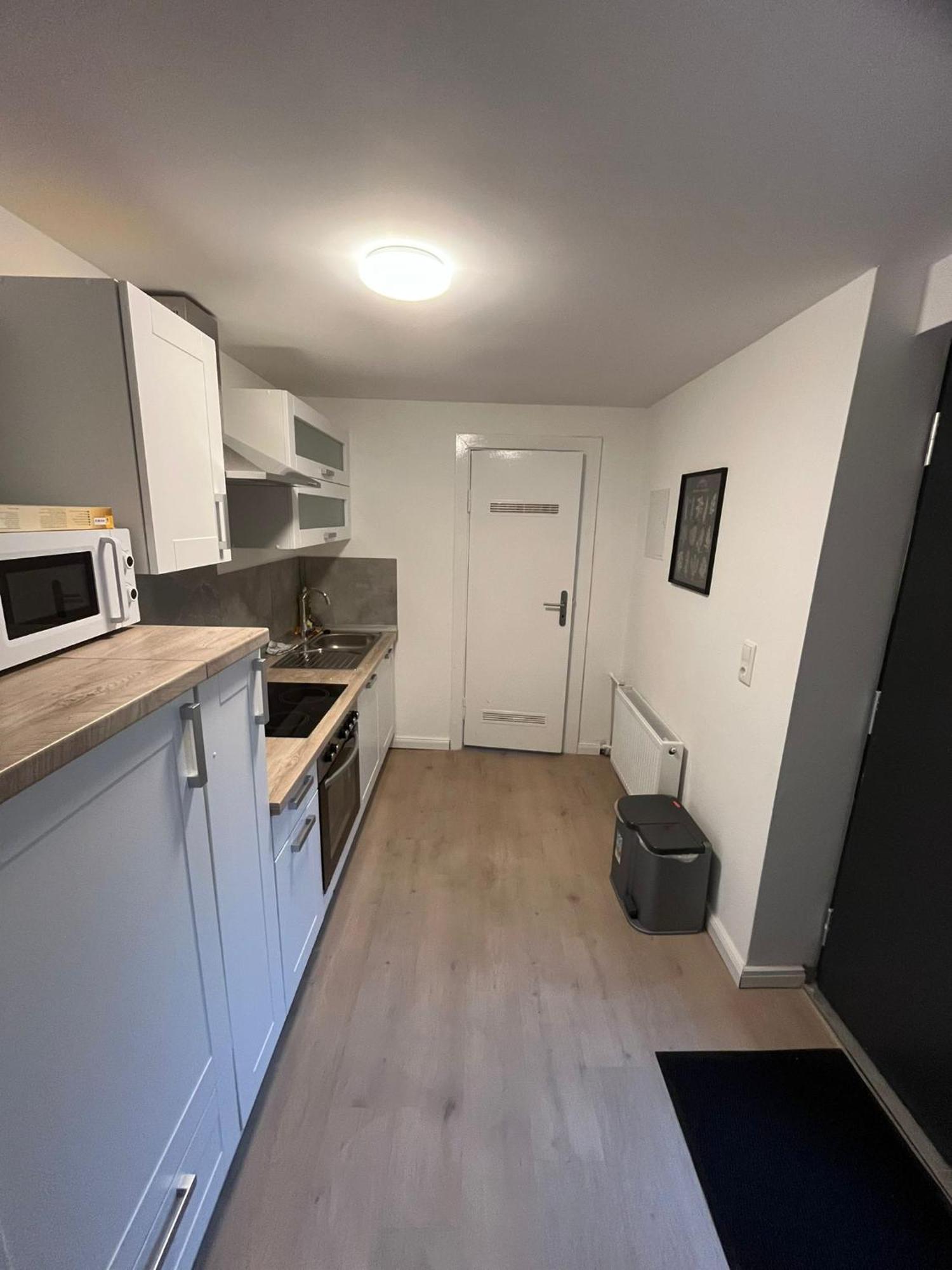 Apartment Zentral Gelegene Erdgeschoss-wohnungen Mit Bequemer Erreichbarkeit Neumuenster